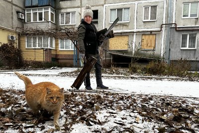"В каструлі розпалюємо дрова і так гріємося". Як виживають люди у прифронтовому Покровську: репортаж "В каструлі розпалюємо дрова і так гріємося". Як виживають люди у прифронтовому Покровську: репортаж
