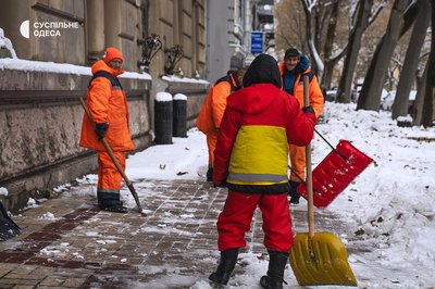 Прибирання снігу в Одесі Прибирання снігу в Одесі