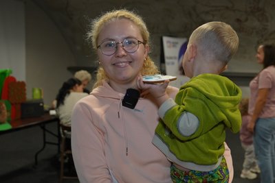 «Будемо читати перед сном»: в Одесі показали першу в Україні дитячу книжку, викладену жестовою мовою «Будемо читати перед сном»: в Одесі показали першу в Україні дитячу книжку, викладену жестовою мовою