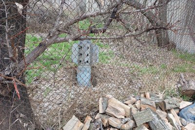 Херсонщина, Антонівка, російський снаряд на городі Херсонщина, Антонівка, російський снаряд на городі