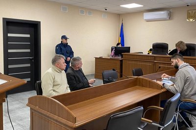Суд оголосив вирок лікарю з Житомирщини за виправдовування агресії Росії проти України Суд оголосив вирок лікарю з Житомирщини за виправдовування агресії Росії проти України