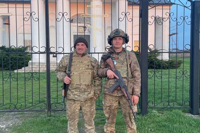 "Пряме влучання у бліндаж": син-ветеран шукає батька, який зник на фронті "Пряме влучання у бліндаж": син-ветеран шукає батька, який зник на фронті