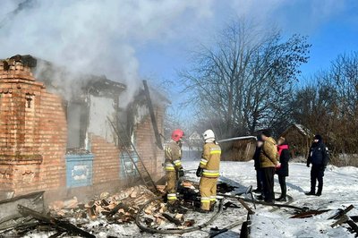 У селі П'ятка на Житомирщині під час пожежі в будинку загинула однорічна дитина У селі П'ятка на Житомирщині під час пожежі в будинку загинула однорічна дитина