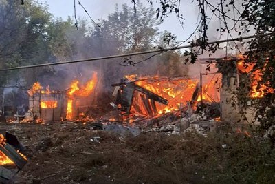 У Слатиному горить будинок У Слатиному горить будинок