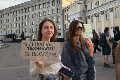 У Житомирі знову вийшли на протест проти відставки Федорова з посади міністра оборони України У Житомирі знову вийшли на протест проти відставки Федорова з посади міністра оборони України