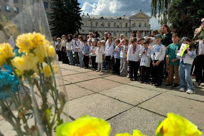 У День вишиванки Житомир долучився до всеукраїнської акції "Вишита стрічка пам'яті" У День вишиванки Житомир долучився до всеукраїнської акції "Вишита стрічка пам'яті"