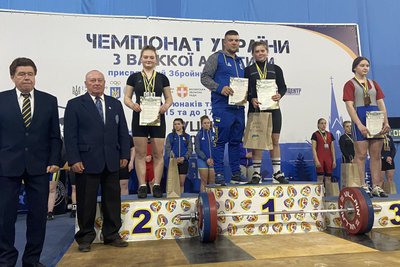 Важкоатлетки з Вінниччини вибороли срібну та бронзову нагороди на чемпіонаті України Важкоатлетки з Вінниччини вибороли срібну та бронзову нагороди на чемпіонаті України