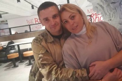 "Я буду твоїми ногами, очима і руками, тільки повертайся живим": історія дружини загиблого військовослужбовця "Я буду твоїми ногами, очима і руками, тільки повертайся живим": історія дружини загиблого військовослужбовця