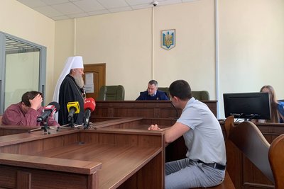 Засідання суду щодо продовження митрополиту Павлу запобіжного заходу Засідання суду щодо продовження митрополиту Павлу запобіжного заходу