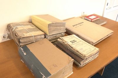 Як дослідити свій родовід в державному архіві Житомирської області