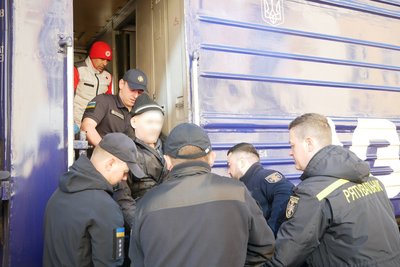 До будинку-інтернату на Вінниччині евакуювали вісьмох людей з Харківщини До будинку-інтернату на Вінниччині евакуювали вісьмох людей з Харківщини