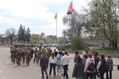В Охтирці попрощались з військовослужбовцем Денисом Сізовим