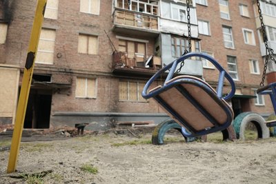 Дрон РФ пошкодив сумську студію ART'elь moda: згоріли костюми з європейських сцен Дрон РФ пошкодив сумську студію ART'elь moda: згоріли костюми з європейських сцен