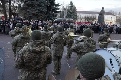 Вони виборювали свободу та гідність — у Житомирі вшанували пам'ять Героїв Небесної Сотні Вони виборювали свободу та гідність — у Житомирі вшанували пам'ять Героїв Небесної Сотні
