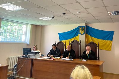 "Передавала дані про військових": в Одесі жінці, яку підозрюють у держзраді, продовжили арешт ще на 60 діб "Передавала дані про військових": в Одесі жінці, яку підозрюють у держзраді, продовжили арешт ще на 60 діб