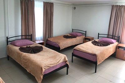 Готуються прийняти переселенців з Херсонщини: в інтернаті на Вінниччині відремонтували двоповерхових корпус Готуються прийняти переселенців з Херсонщини: в інтернаті на Вінниччині відремонтували двоповерхових корпус