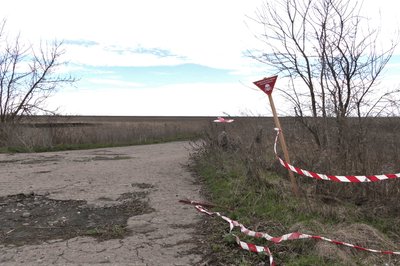 Аграрій з Нової Гусарівки на Харківщині розказав про збитки через війну Аграрій з Нової Гусарівки на Харківщині розказав про збитки через війну