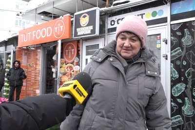 Ялинкові базари у Житомирі — скільки коштують хвойні дерева та різдвяні композиції Ялинкові базари у Житомирі — скільки коштують хвойні дерева та різдвяні композиції