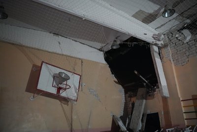 Наслідки російського влучання по ліцею в Харкові, 26 січня 2026 року Наслідки російського влучання по ліцею в Харкові, 26 січня 2026 року