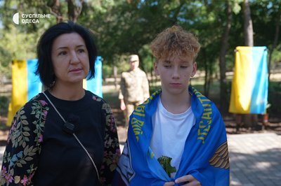 День пам’яті в Одесі: на Алеї Героїв відкрили 48 нових портретів День пам’яті в Одесі: на Алеї Героїв відкрили 48 нових портретів