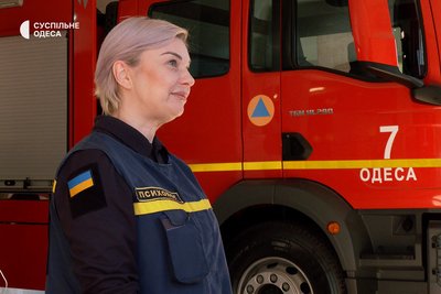 Психологиня ДСНС розповіла про роботу з людьми після атак та втрат рідних Психологиня ДСНС розповіла про роботу з людьми після атак та втрат рідних