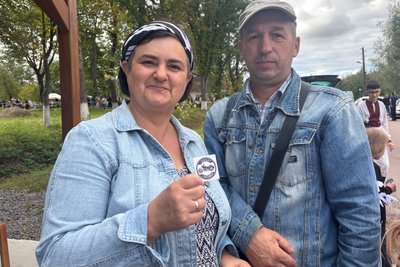 Варили борщ і донатили на ЗСУ — на Житомирщині вчетверте відбувся гастрофест "Білий Борщ і не тільки" Варили борщ і донатили на ЗСУ — на Житомирщині вчетверте відбувся гастрофест "Білий Борщ і не тільки"