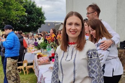 Благодійний ярмарок, концерт і дитячі розваги: в громаді на Житомирщині провели благодійний захід на підтримку ЗСУ Благодійний ярмарок, концерт і дитячі розваги: в громаді на Житомирщині провели благодійний захід на підтримку ЗСУ