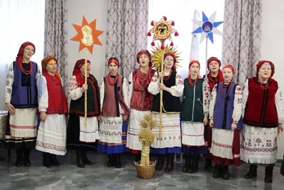 В громаді Житомирщини для родин загиблих захисників влаштували різдвяний святковий обід В громаді Житомирщини для родин загиблих захисників влаштували різдвяний святковий обід