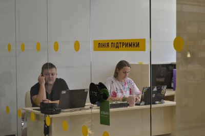 Про морську піхоту, мову і підтримку військових: інтерв’ю з Глібом Стрижком Про морську піхоту, мову і підтримку військових: інтерв’ю з Глібом Стрижком