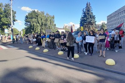 Житомир долучився до акцій протесту проти закону 12414, який ліквідовує незалежність НАБУ та САП Житомир долучився до акцій протесту проти закону 12414, який ліквідовує незалежність НАБУ та САП