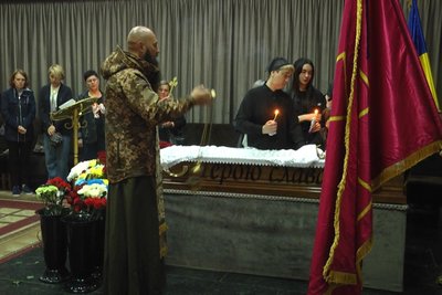 У Хмельницькому попрощалися з 25-річним захисником Максимом Ковальчуковським