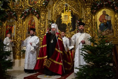 Епіфаній на службі у Михайлівському соборі у Києві Епіфаній на службі у Михайлівському соборі у Києві