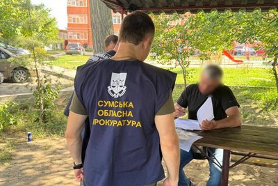 Вуличне освітлення у Сумах зі збитками: ексдиректора департаменту підозрюють у недбалості Вуличне освітлення у Сумах зі збитками: ексдиректора департаменту підозрюють у недбалості
