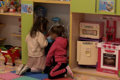 У Житомирі дитсадки працюватимуть 11 годин, а зарплата вихователів зросте У Житомирі дитсадки працюватимуть 11 годин, а зарплата вихователів зросте