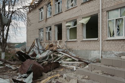 Постійні обстріли, розтрощені будинки та міни: як працює поліція на деокупованій Херсонщині Постійні обстріли, розтрощені будинки та міни: як працює поліція на деокупованій Херсонщині