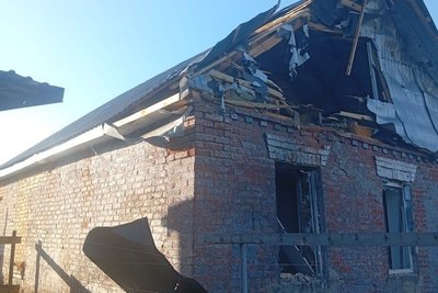 Пошкоджений будинок у Слатиному, 6 вересня 2026 року Пошкоджений будинок у Слатиному, 6 вересня 2026 року