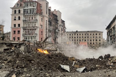 Четверо загиблих, десятки поранених. Росія завдала ракетних ударів по Києву та Харкову Четверо загиблих, десятки поранених. Росія завдала ракетних ударів по Києву та Харкову