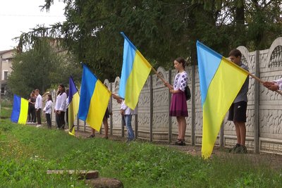 "Без вагань пішов захищати Україну". На Франківщині попрощалися із загиблим бійцем Володимиром Бойчуком "Без вагань пішов захищати Україну". На Франківщині попрощалися із загиблим бійцем Володимиром Бойчуком