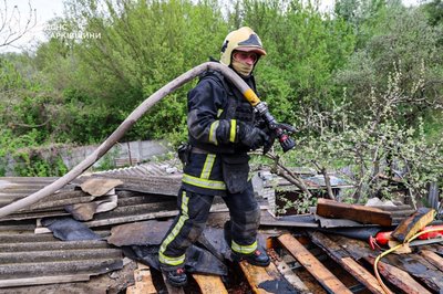Куди на Харківщині била Росія під час оголошеного перемир'я: хронологія ударів 10 травня Куди на Харківщині била Росія під час оголошеного перемир'я: хронологія ударів 10 травня