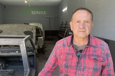 Автівка на фронт: миколаївські автомайстри переобладнали ВАЗ у багі для військових Автівка на фронт: миколаївські автомайстри переобладнали ВАЗ у багі для військових