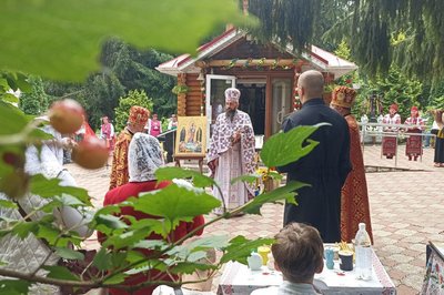 У Житомирі прихожани храму збирають гроші на дрони для морських піхотинців У Житомирі прихожани храму збирають гроші на дрони для морських піхотинців