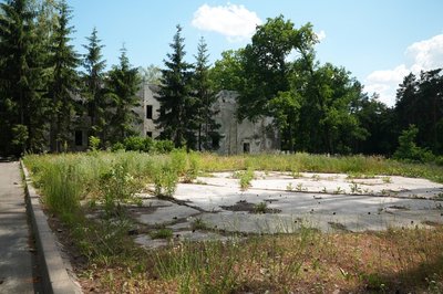 Війська РФ вшосте атакували базу відпочинку біля Сум Війська РФ вшосте атакували базу відпочинку біля Сум