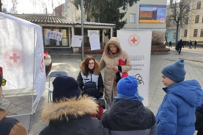 У Житомирі до дня визволення міста від більшовиків пластуни влаштували квест "День звитяги" У Житомирі до дня визволення міста від більшовиків пластуни влаштували квест "День звитяги"