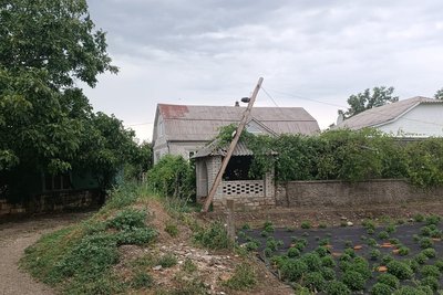 У громаді на Вінниччині негода пошкодила дахи будинків та знеструмила чотири села У громаді на Вінниччині негода пошкодила дахи будинків та знеструмила чотири села
