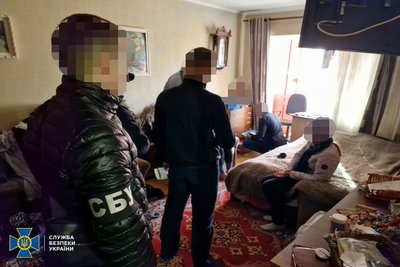 Вчителька київської гімназії, що виправдовувала агресію РФ, тепер на лаві підсудних Вчителька київської гімназії, що виправдовувала агресію РФ, тепер на лаві підсудних