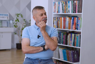 «Моя війна за Русь продовжується», — Віктор Мойсієнко, ветеран, директор Інституту української мови НАН України «Моя війна за Русь продовжується», — Віктор Мойсієнко, ветеран, директор Інституту української мови НАН України
