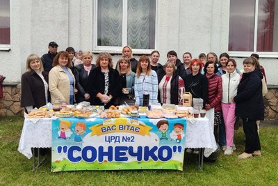 Благодійний ярмарок, концерт і дитячі розваги: в громаді на Житомирщині провели благодійний захід на підтримку ЗСУ Благодійний ярмарок, концерт і дитячі розваги: в громаді на Житомирщині провели благодійний захід на підтримку ЗСУ