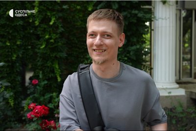 "Світла часом немає – ну, і Бог з ним": як жителі Одеси проводять час без електроенергії "Світла часом немає – ну, і Бог з ним": як жителі Одеси проводять час без електроенергії