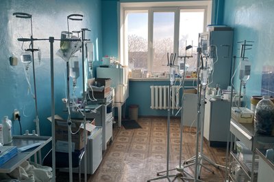 "Ми сказали, що їх вивезли, а насправді пацієнти знаходились тут". Херсонські лікарі розповіли, як працювали в окупації "Ми сказали, що їх вивезли, а насправді пацієнти знаходились тут". Херсонські лікарі розповіли, як працювали в окупації