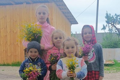 На Житомирщині жінка народила хлопчика вагою майже 6 кілограмів — це одинадцята дитина в родині На Житомирщині жінка народила хлопчика вагою майже 6 кілограмів — це одинадцята дитина в родині